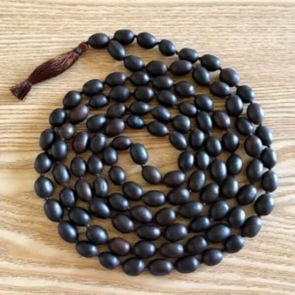 कमल गट्टा माला (Kamal Gatta Mala)